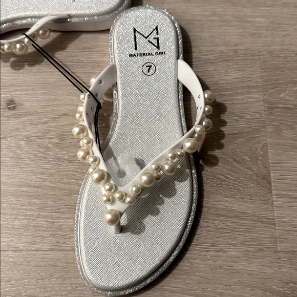 Rumi Pearl Flip Flops NEW 🏷️ - Picture 8 of 8